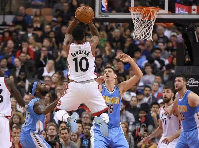 关注餐厅的 关注餐厅的